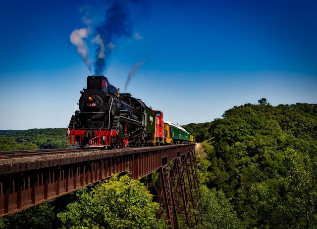 How The Steam Engine Works