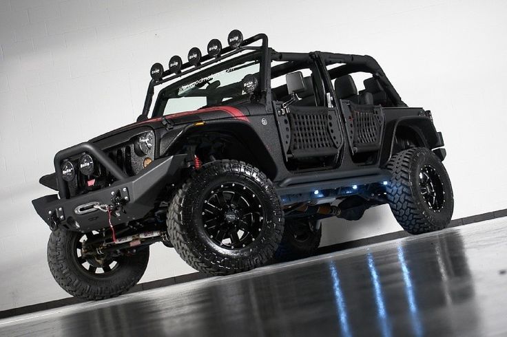 El Diablo Jeep Crushes Competition on Every Terrain